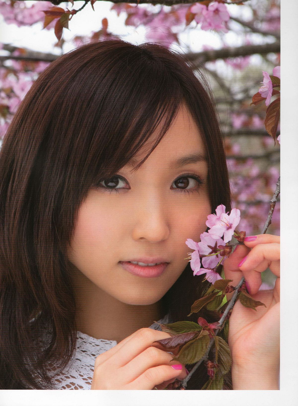 [PB] Risa Yoshiki 吉木りさ 写真集『赤裸々 -せきらら-』