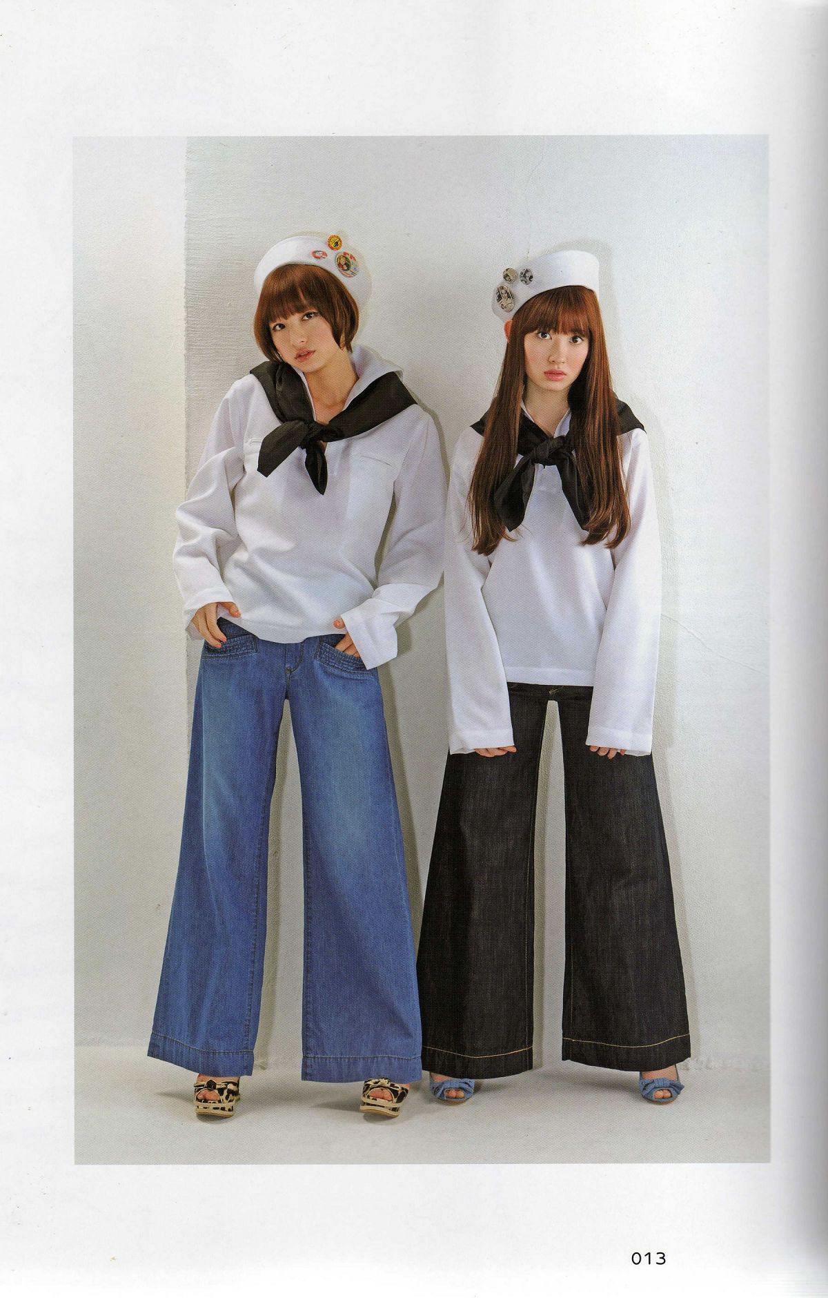 [Photo book] AKB48 FASHION BOOK [77P]