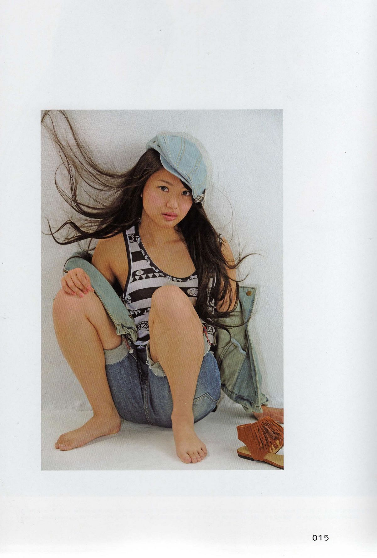 [Photo book] AKB48 FASHION BOOK [77P]