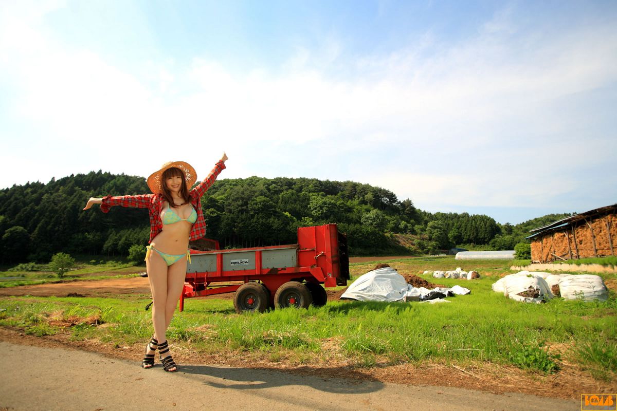 [Bomb.tv] 20100511 GRAVURE Channel 2010年6月號 PART1