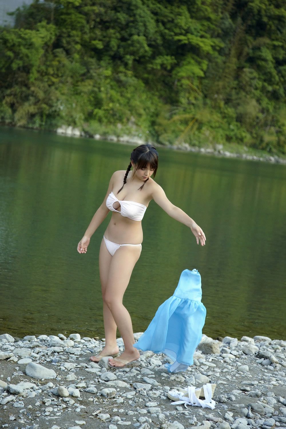 [YS Web] Vol.368 篠崎愛 Ai Shinozaki『放課後少女』+ Wall Paper