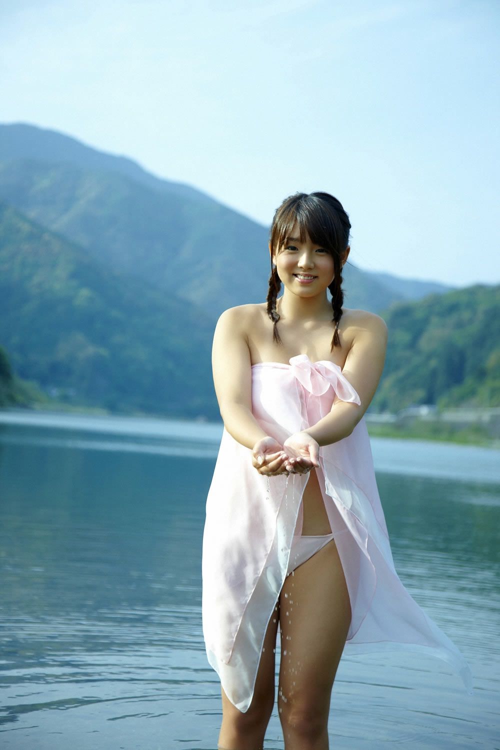 [YS Web] Vol.368 篠崎愛 Ai Shinozaki『放課後少女』+ Wall Paper
