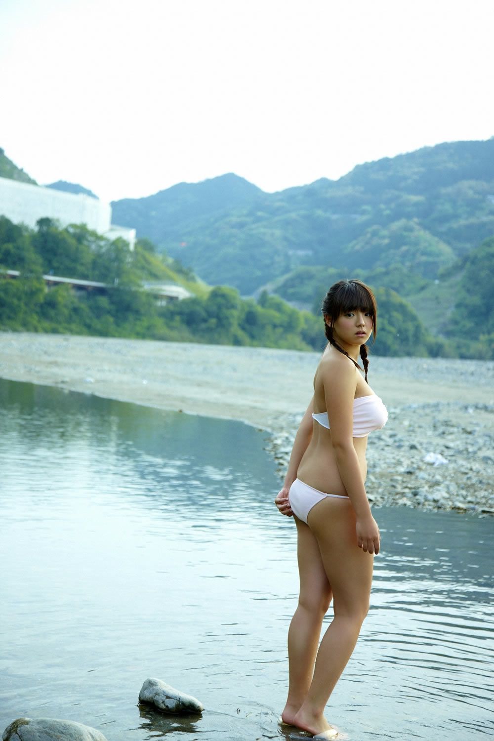 [YS Web] Vol.368 篠崎愛 Ai Shinozaki『放課後少女』+ Wall Paper