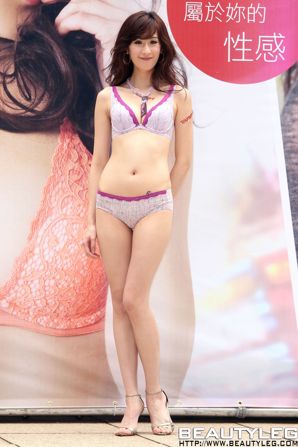 [Beautyleg] 2011-06-15 BEAUTY NEWS UPDATE 展会现场高清拍摄