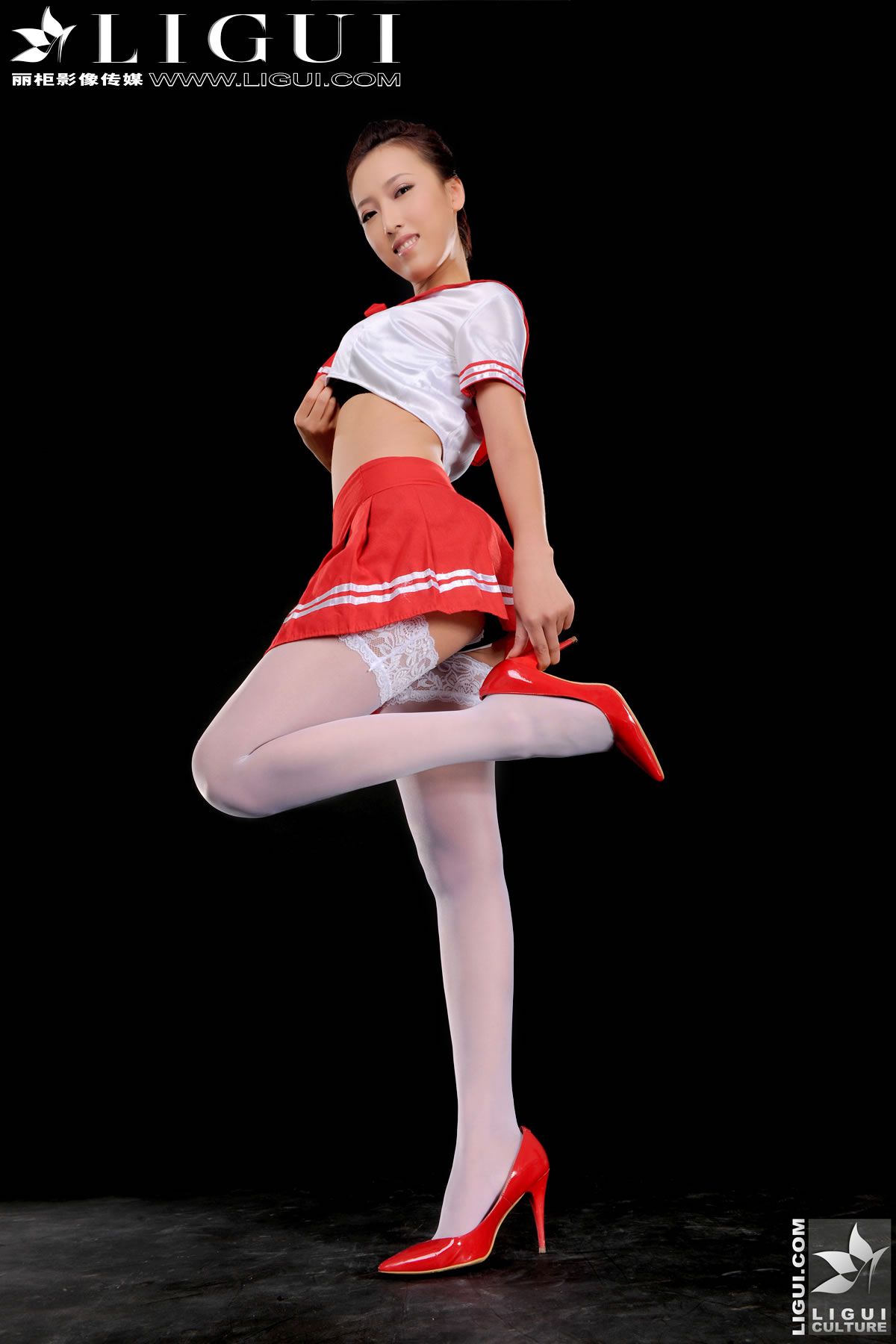 [Ligui]丽柜 20111122 清纯学生妹美美 Model - 美美