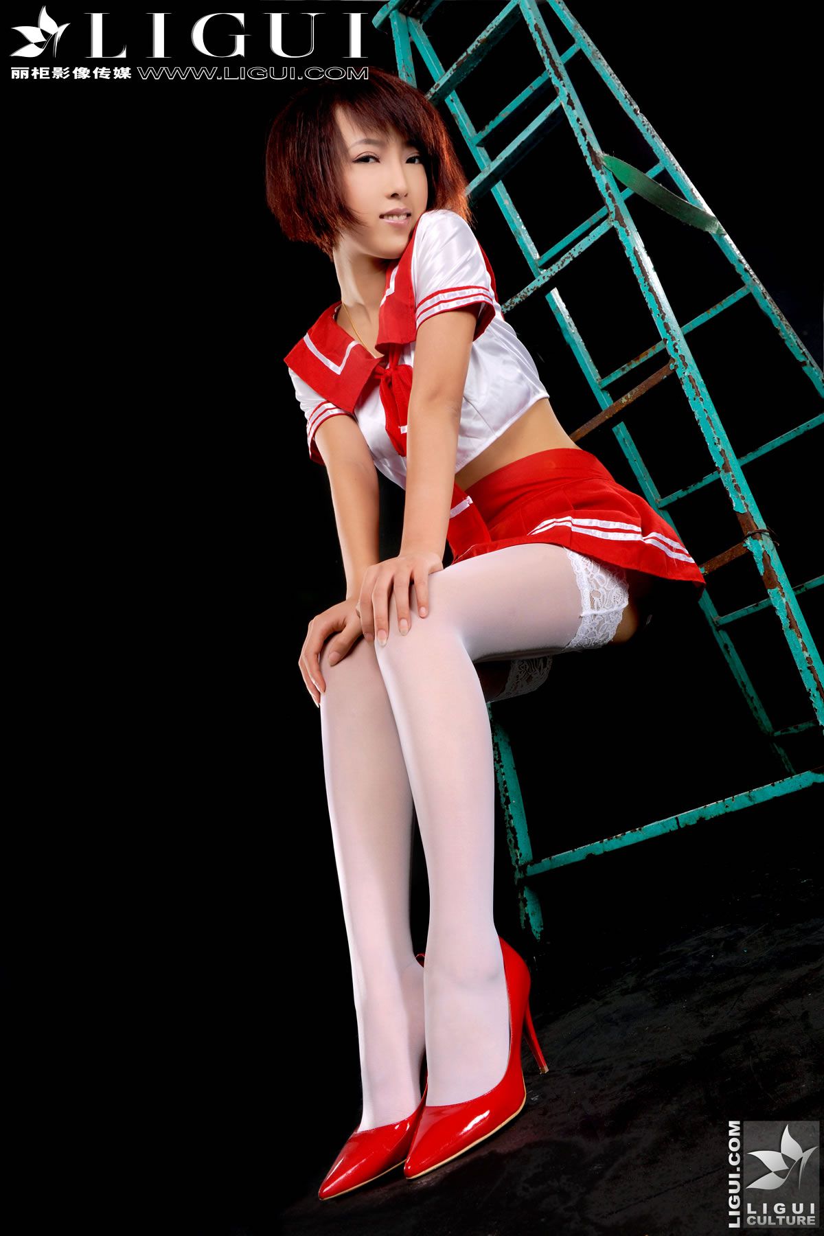 [Ligui]丽柜 20111122 清纯学生妹美美 Model - 美美