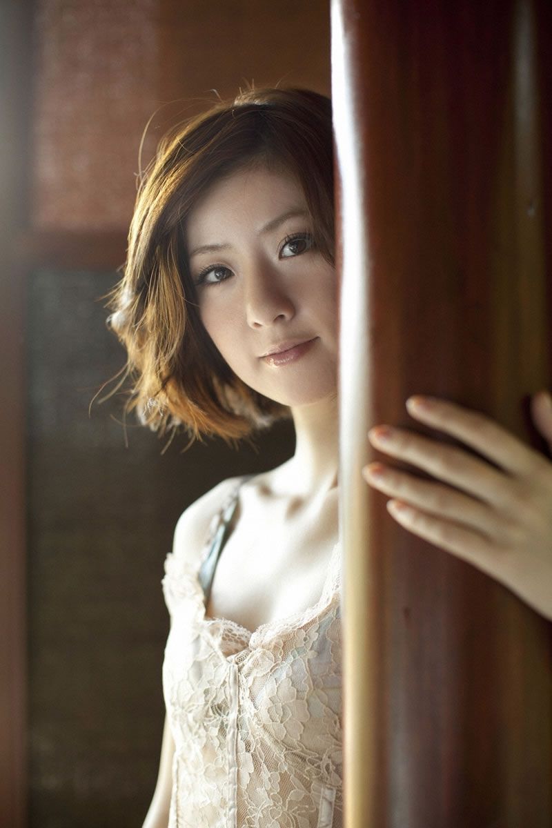 [Wanibooks]2011.06月号 #84 四元奈生美 Haomi Yotsumoto [220P+12WP]