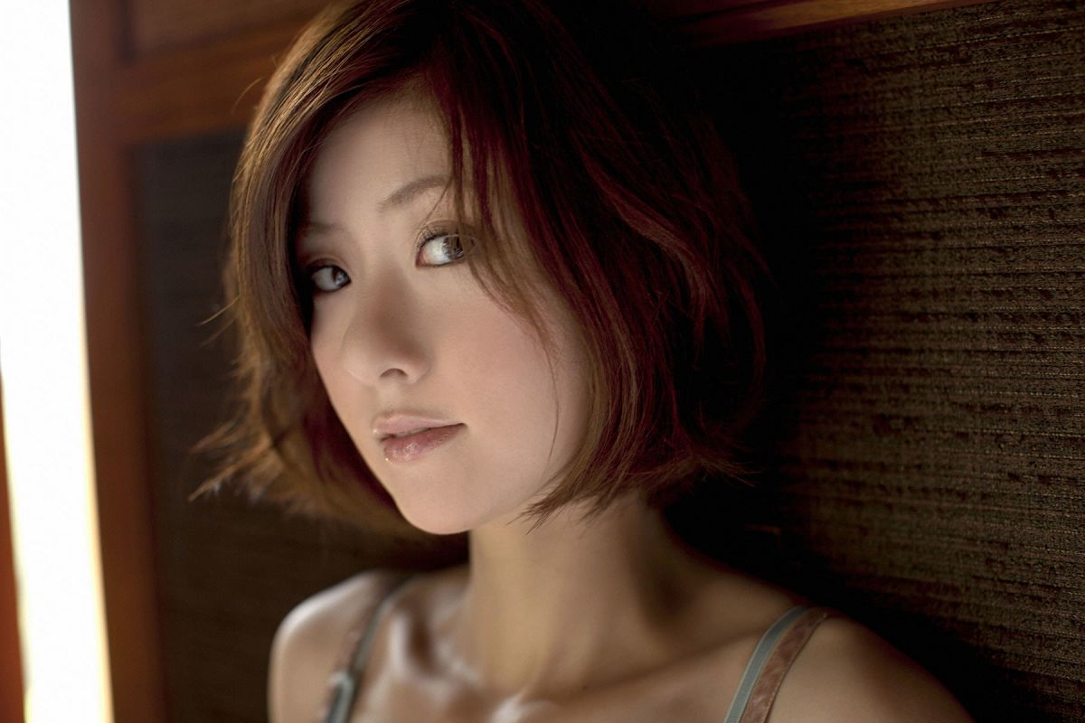 [Wanibooks]2011.06月号 #84 四元奈生美 Haomi Yotsumoto [220P+12WP]