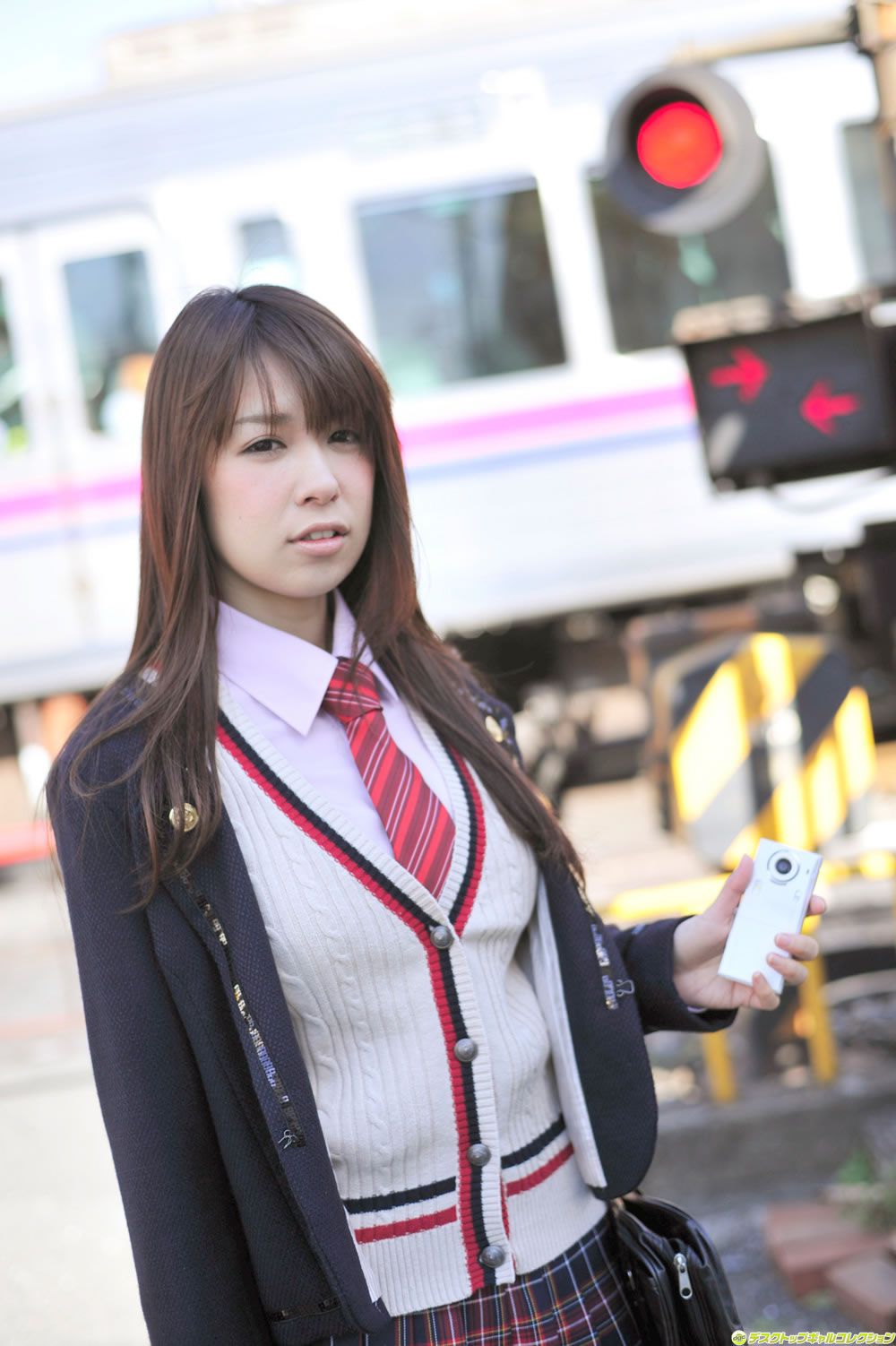 [DGC]2011年06月號 制服美少女天國 No.955 真亜也 Maaya [134P]