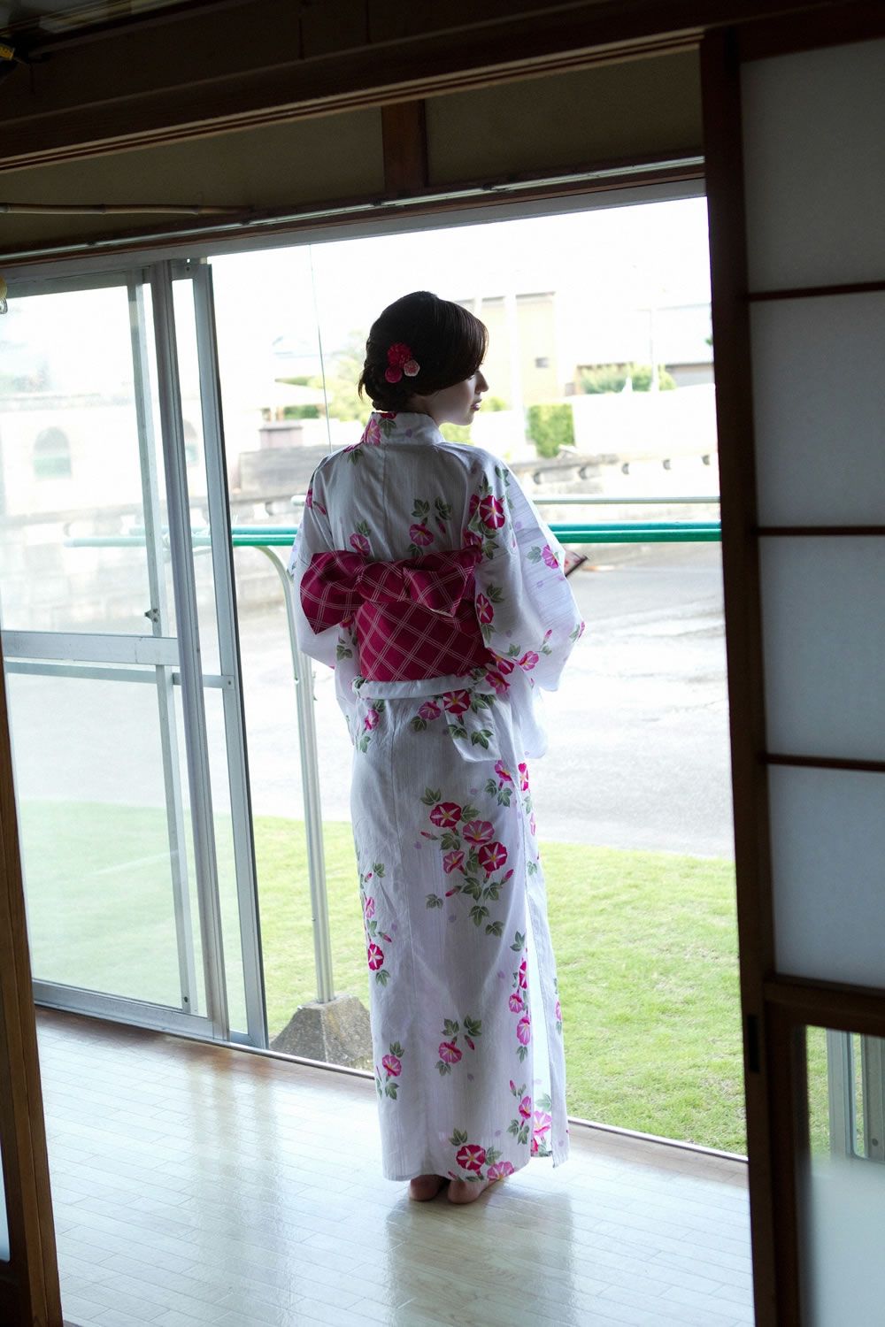 [YS Web] Vol.426 Rina Aizawa 逢沢りな - 想い出の夏