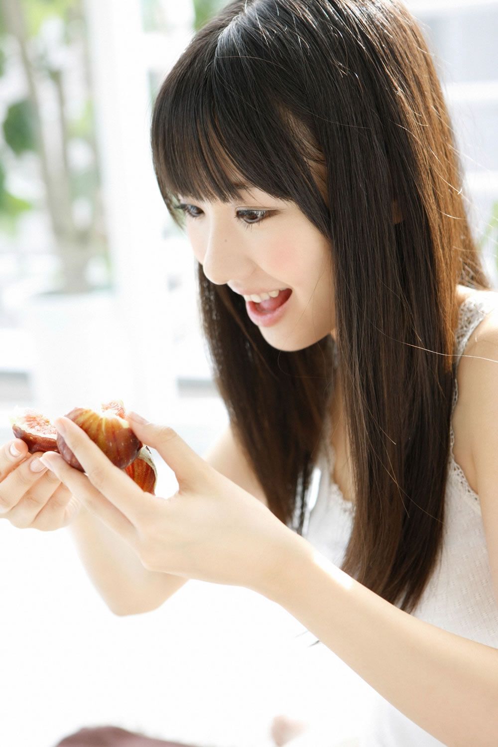 [YS Web] Vol.446 Yuki Kashiwagi 柏木由紀 ひだまりゆきりん