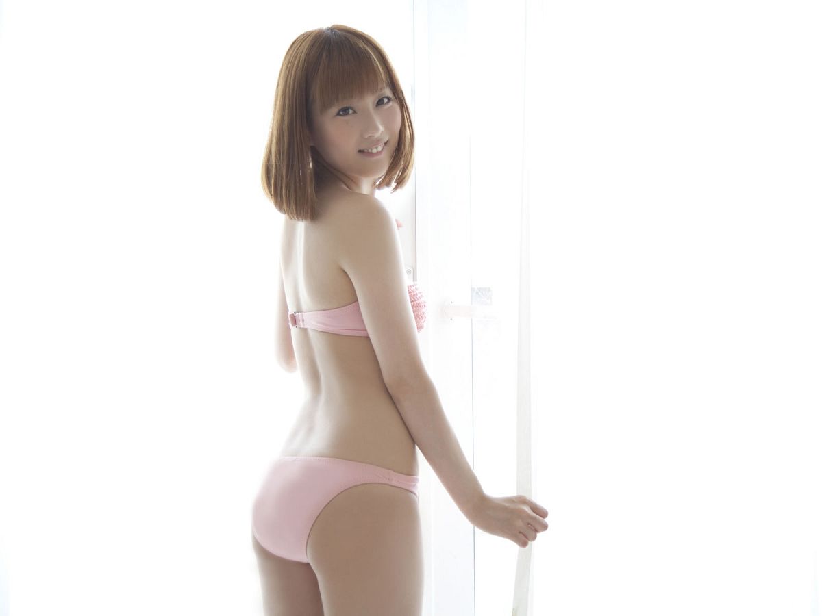 [Sabra] 2011.12.22 Cover Girl 重盛さと美 (100P)
