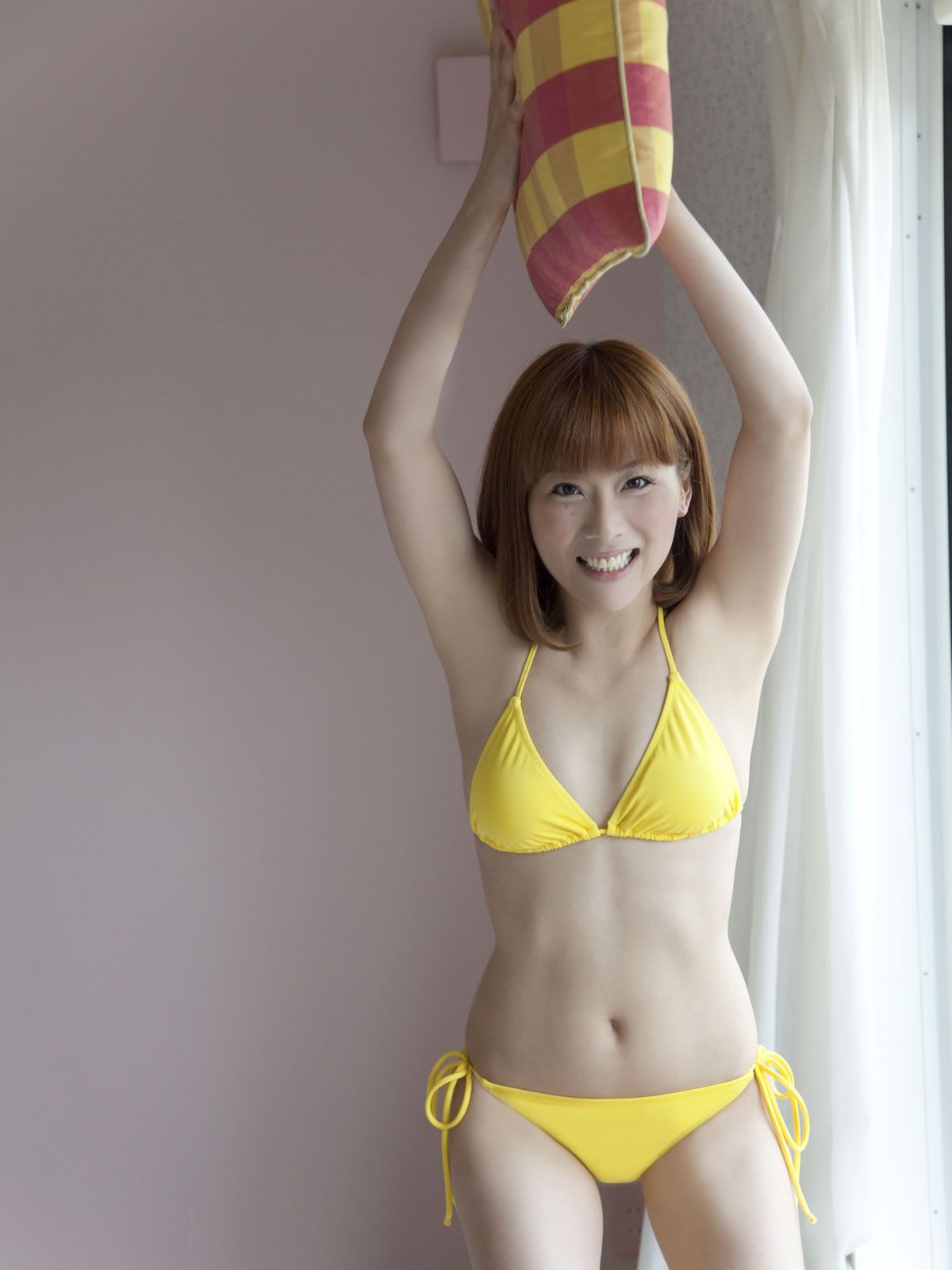 [Sabra] 2011.12.22 Cover Girl 重盛さと美 (100P)