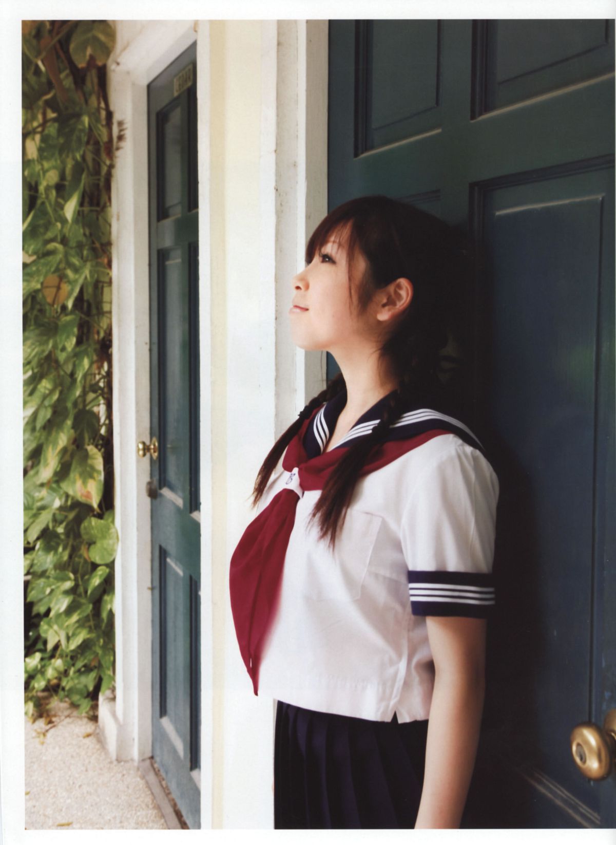 [PB] 中西里菜 Rina Nakanishi - First 写真集