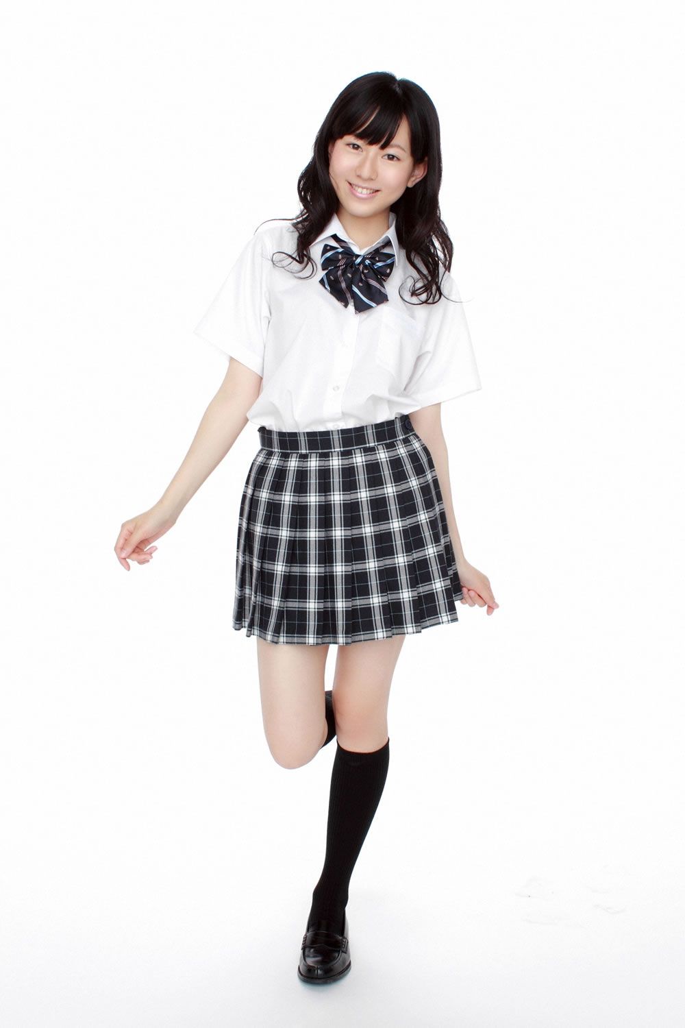 [YS Web]Vol.415 Natsumi Chiba 千葉夏美 17歳のハーフちゃん入学！