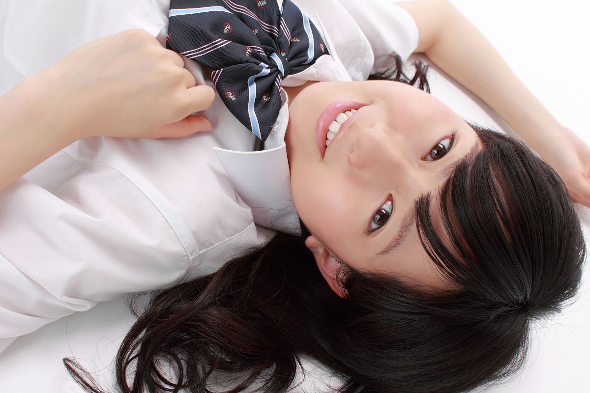 [YS Web]Vol.415 Natsumi Chiba 千葉夏美 17歳のハーフちゃん入学！