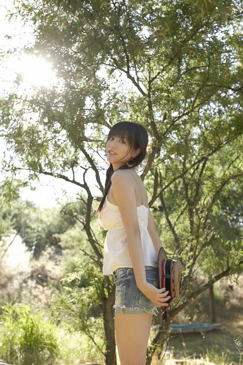 [Wanibooks WBGC]2011.04 No.82 Yumi Sugimoto 杉本有美