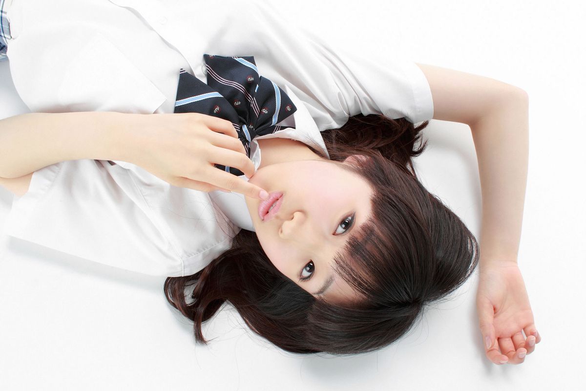 [YS Web]Vol.439 Sumire Inaba 稲葉すみれ うぶうぶ☆リアルJK入学！[53P+3WP+5HQ]