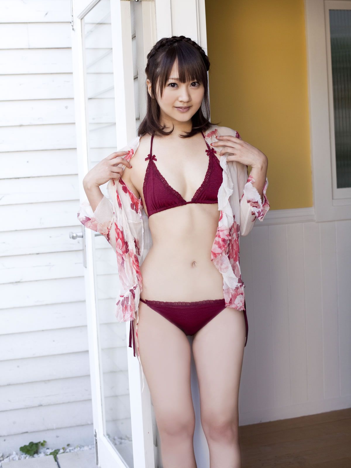 [Sabra.net] StrictlyGirls 浜田翔子 2012.01.19 [40P]
