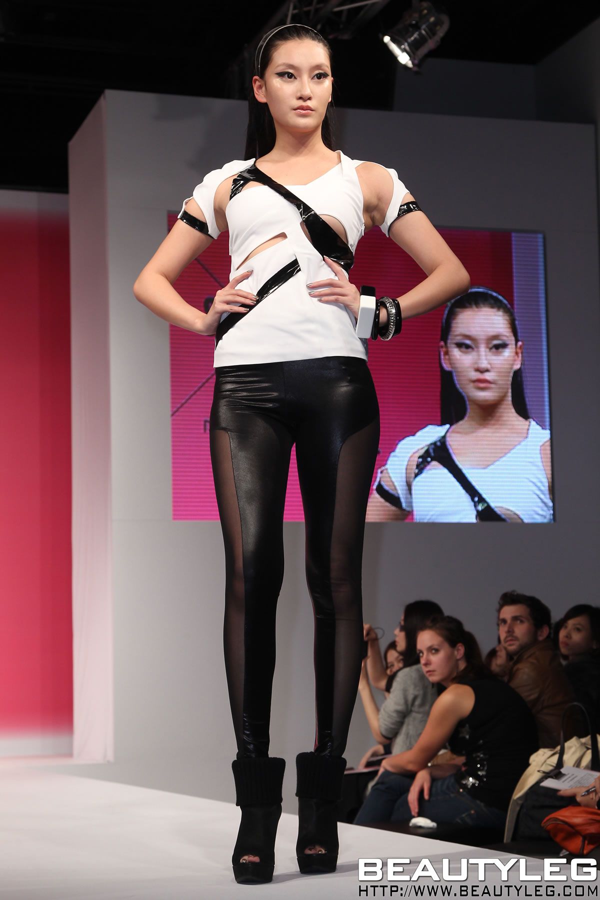 [Beautyleg]2012.04.10 No.252 美腿寫真 限期下載[93P]