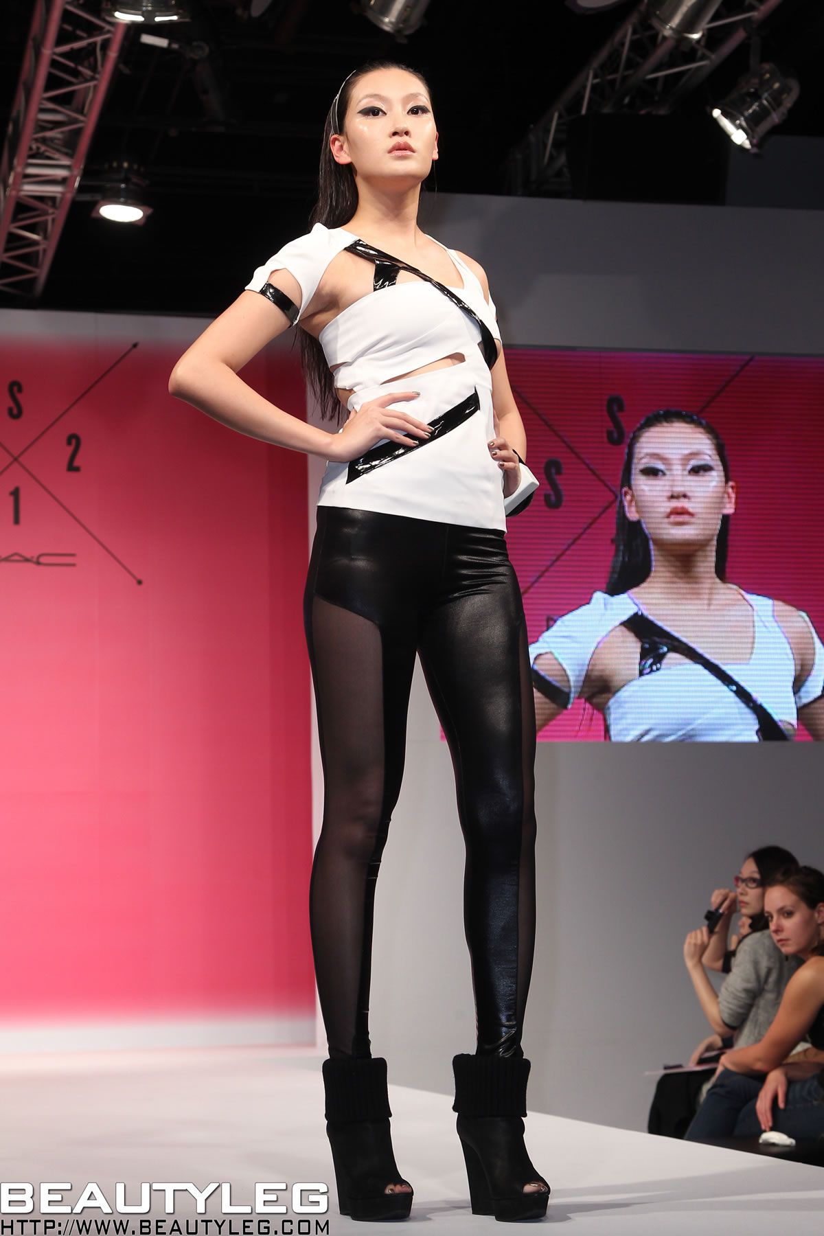 [Beautyleg]2012.04.10 No.252 美腿寫真 限期下載[93P]