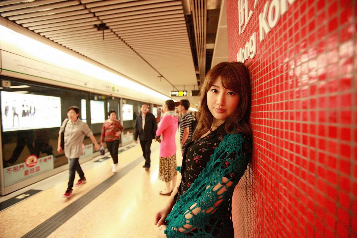 [Wanibooks] 2012.02月号 #92 安めぐみ（安惠美） Megumi Yasu [242P]