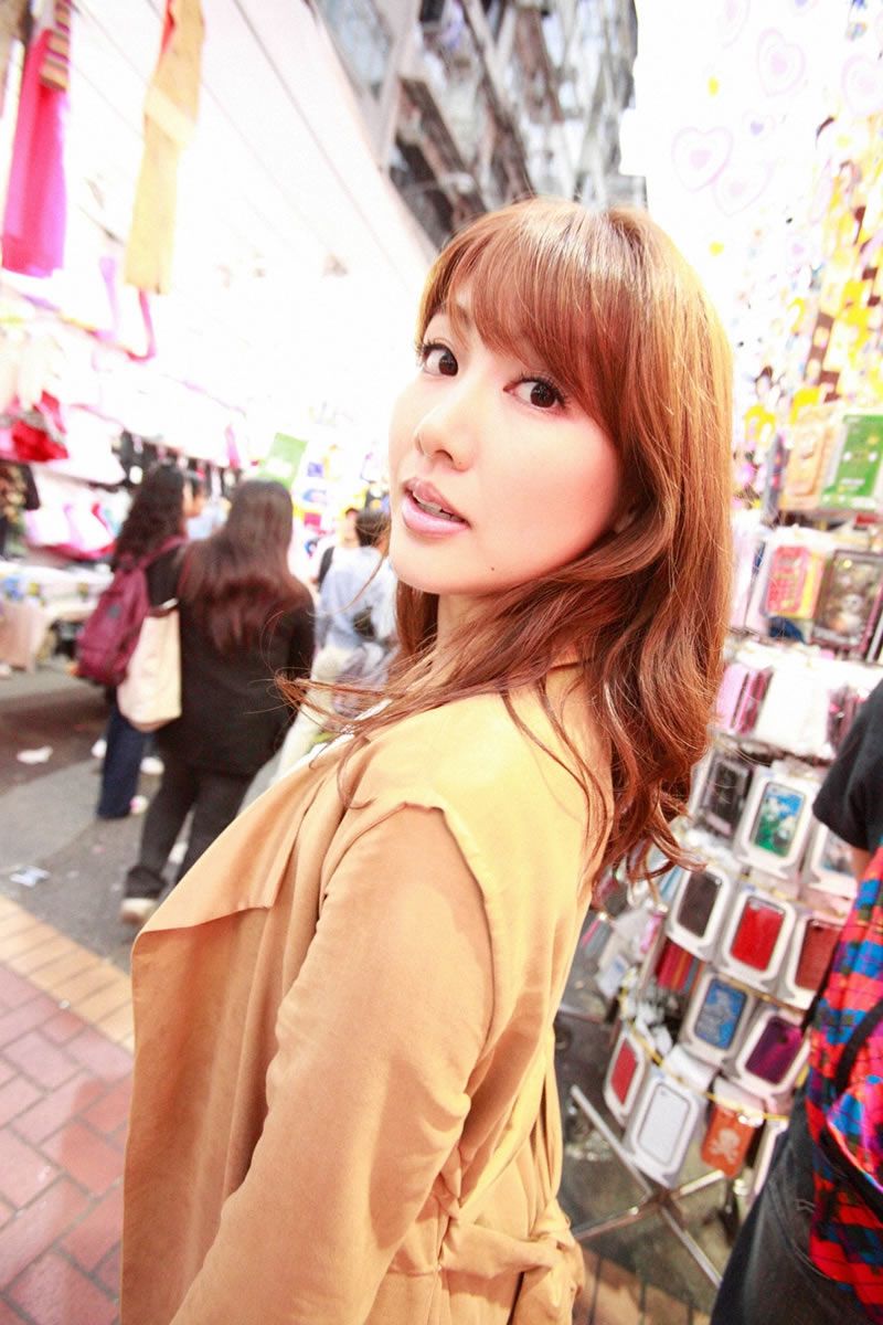 [Wanibooks] 2012.02月号 #92 安めぐみ（安惠美） Megumi Yasu [242P]