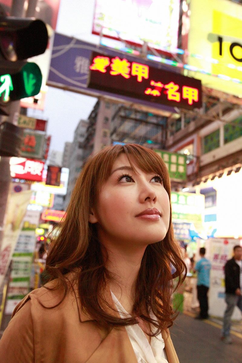 [Wanibooks] 2012.02月号 #92 安めぐみ（安惠美） Megumi Yasu [242P]
