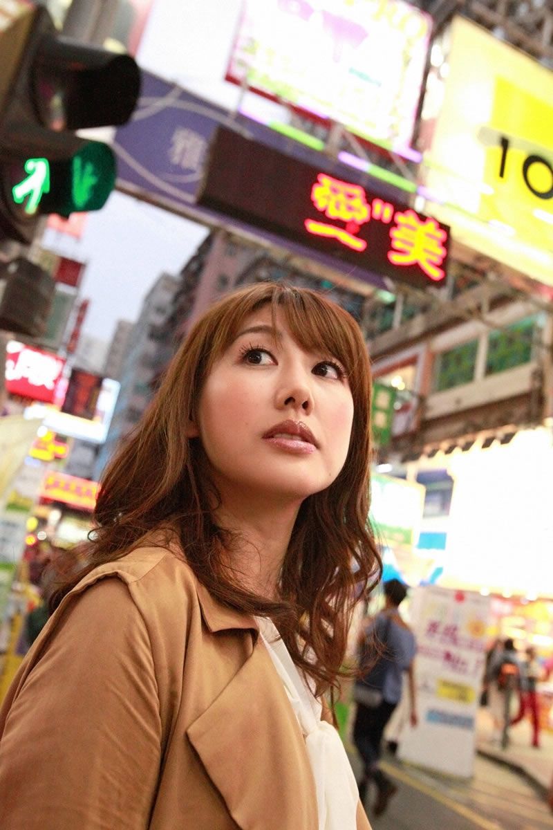 [Wanibooks] 2012.02月号 #92 安めぐみ（安惠美） Megumi Yasu [242P]