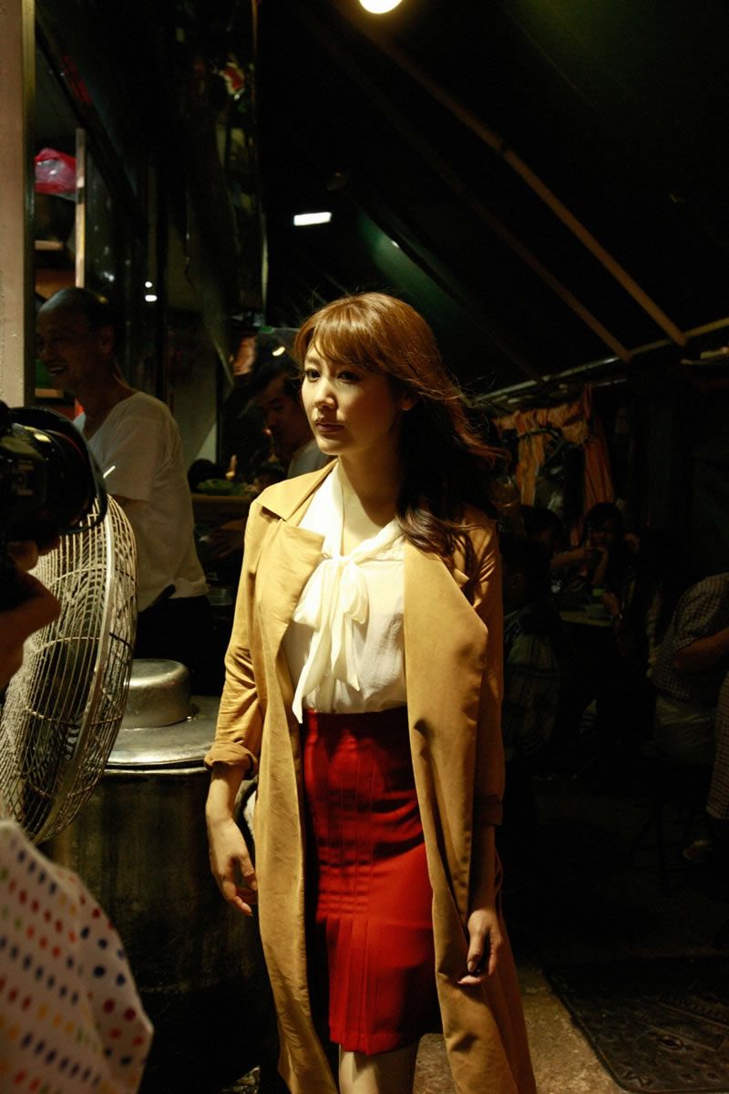 [Wanibooks] 2012.02月号 #92 安めぐみ（安惠美） Megumi Yasu [242P]