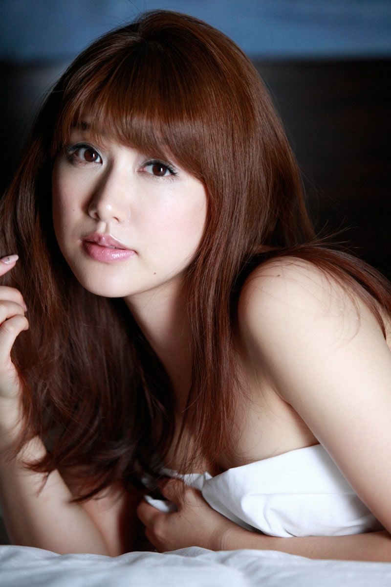 [Wanibooks] 2012.02月号 #92 安めぐみ（安惠美） Megumi Yasu [242P]