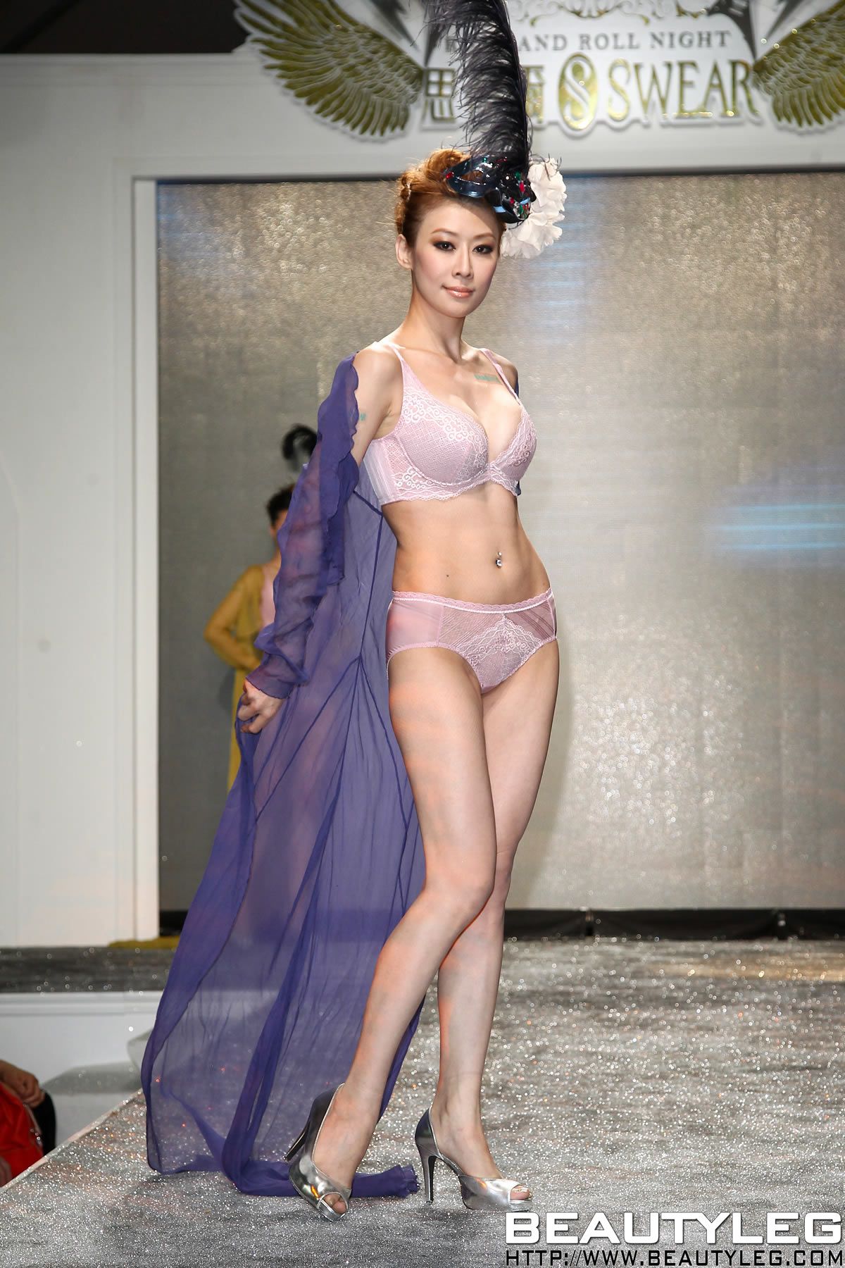 [BeautyLeg] 2012.05.04 BEAUTY NEWS