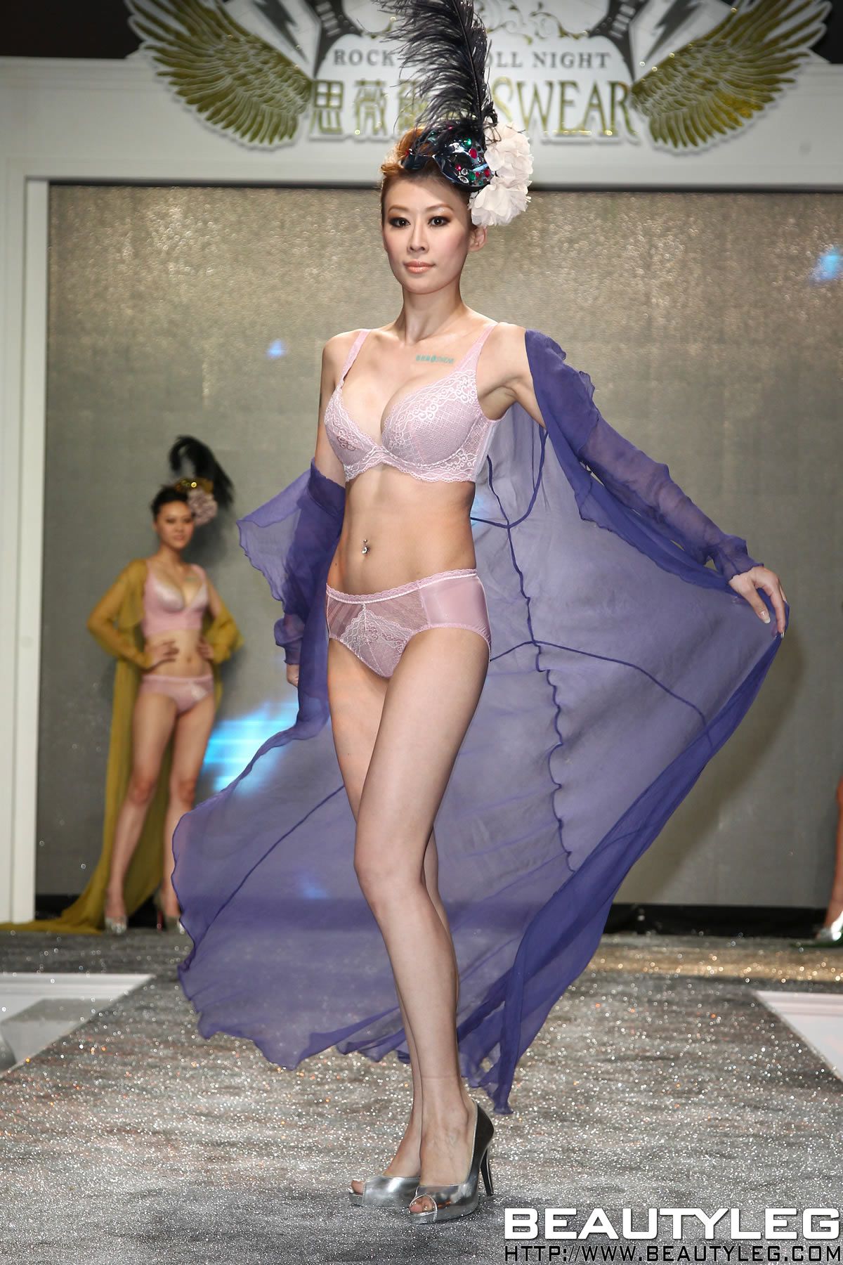 [BeautyLeg] 2012.05.04 BEAUTY NEWS