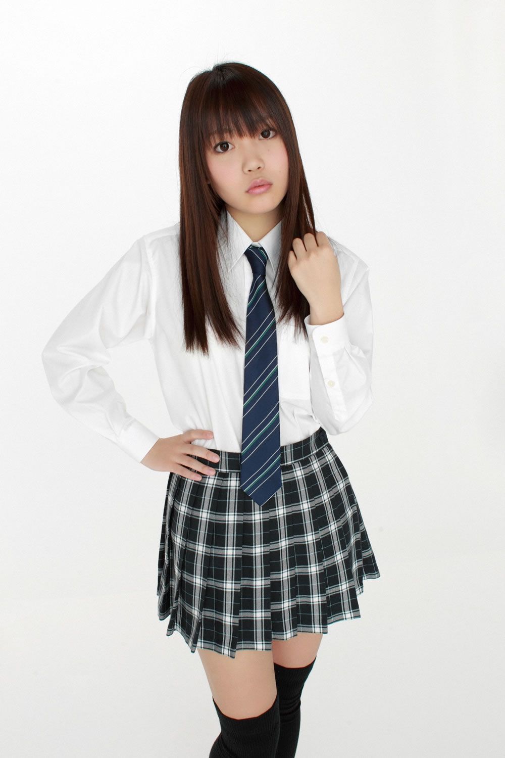 [YS Web] Vol.488 Sayaka Kanade 奏さやか ァヒルロ.Eカップ 女子大生入學 [48P+5HQ+3WP+2SS]
