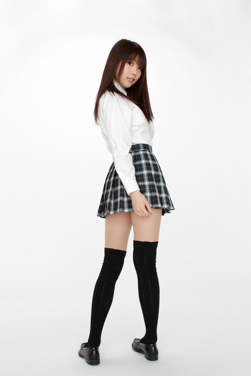 [YS Web] Vol.488 Sayaka Kanade 奏さやか ァヒルロ.Eカップ 女子大生入學 [48P+5HQ+3WP+2SS]