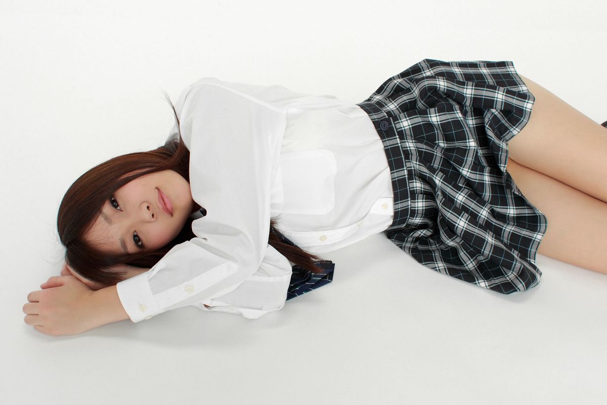 [YS Web] Vol.488 Sayaka Kanade 奏さやか ァヒルロ.Eカップ 女子大生入學 [48P+5HQ+3WP+2SS]