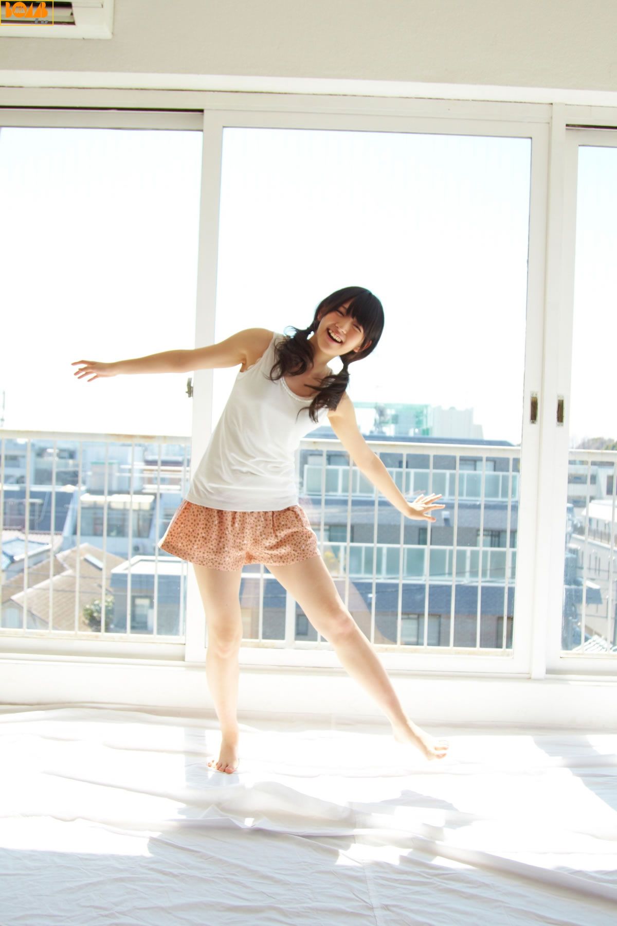 [Bomb.tv] 2012.05.01 GRAVURE Channel 2012.05 [150P]