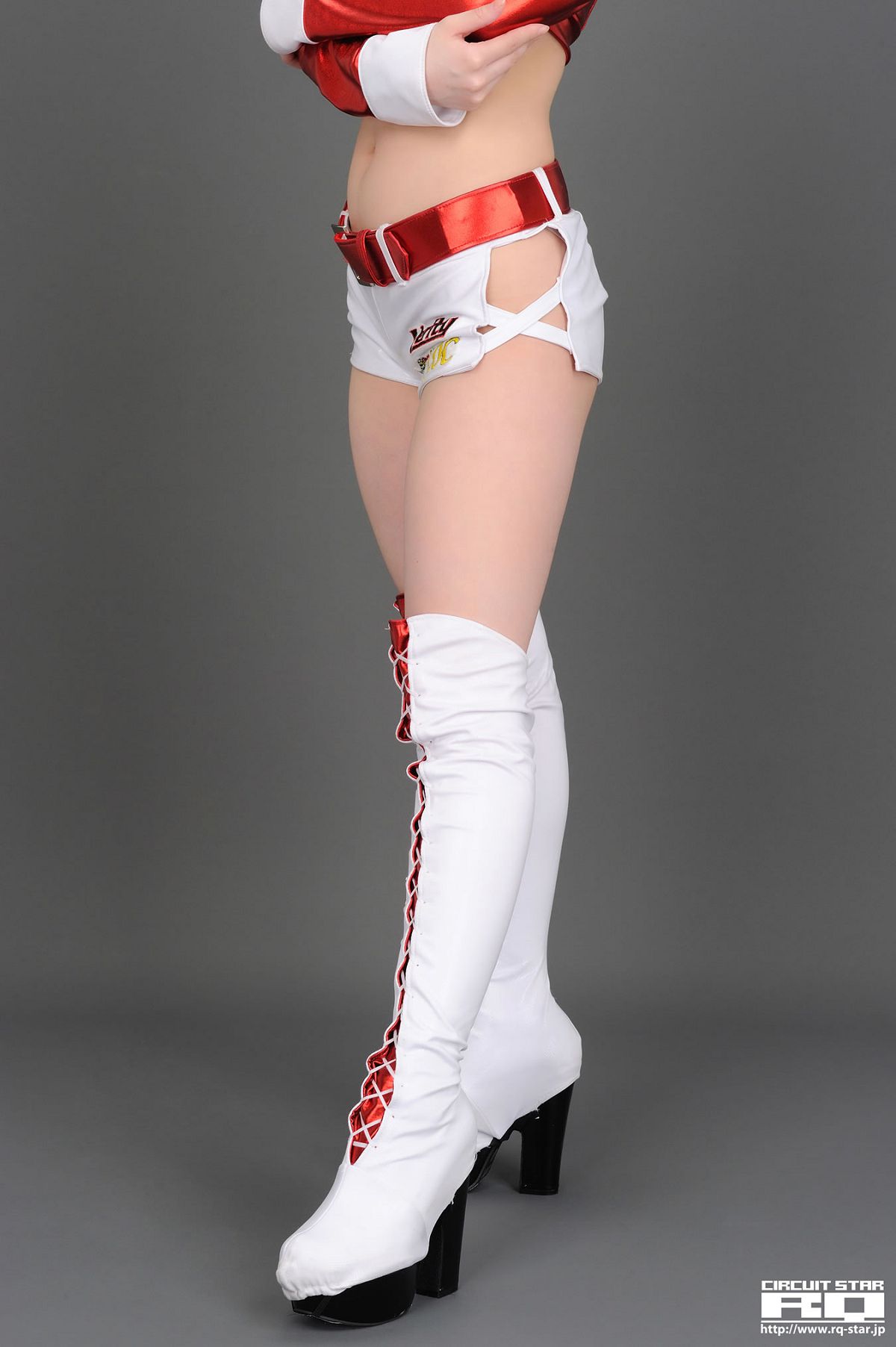 [RQ-STAR] 2012.05.18 NO.00638 Kana Arai 荒井嘉奈 Race Queen [120P]