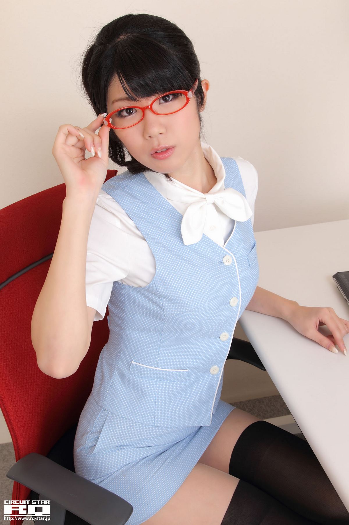 [RQ-STAR] 2012.03.13 NO.00614 Aoi Usami 宇佐美あおい Office Lady [120P]