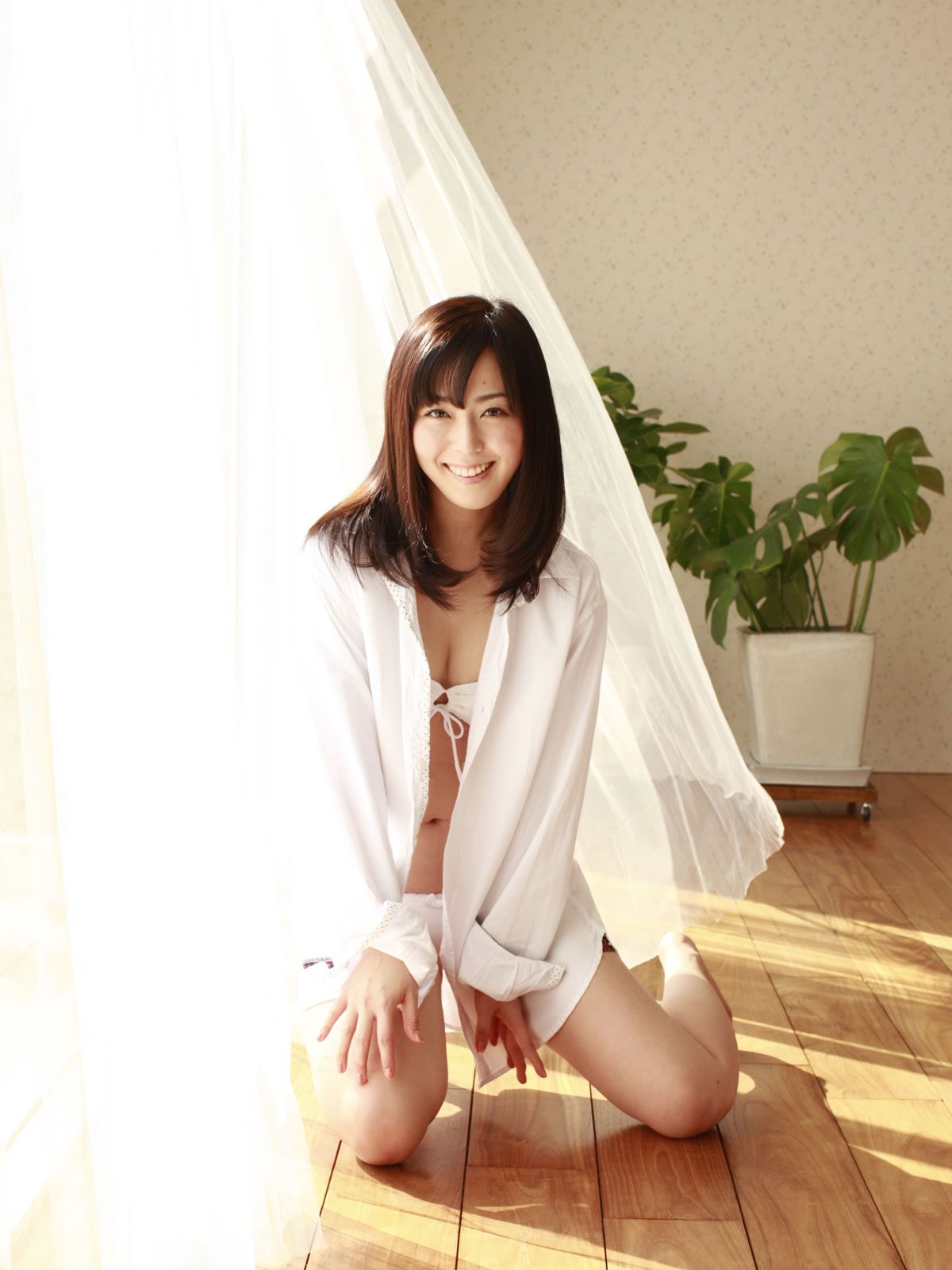 [Sabra] 2012.03.08 strictly GIRLS 伊藤えみ [40P]