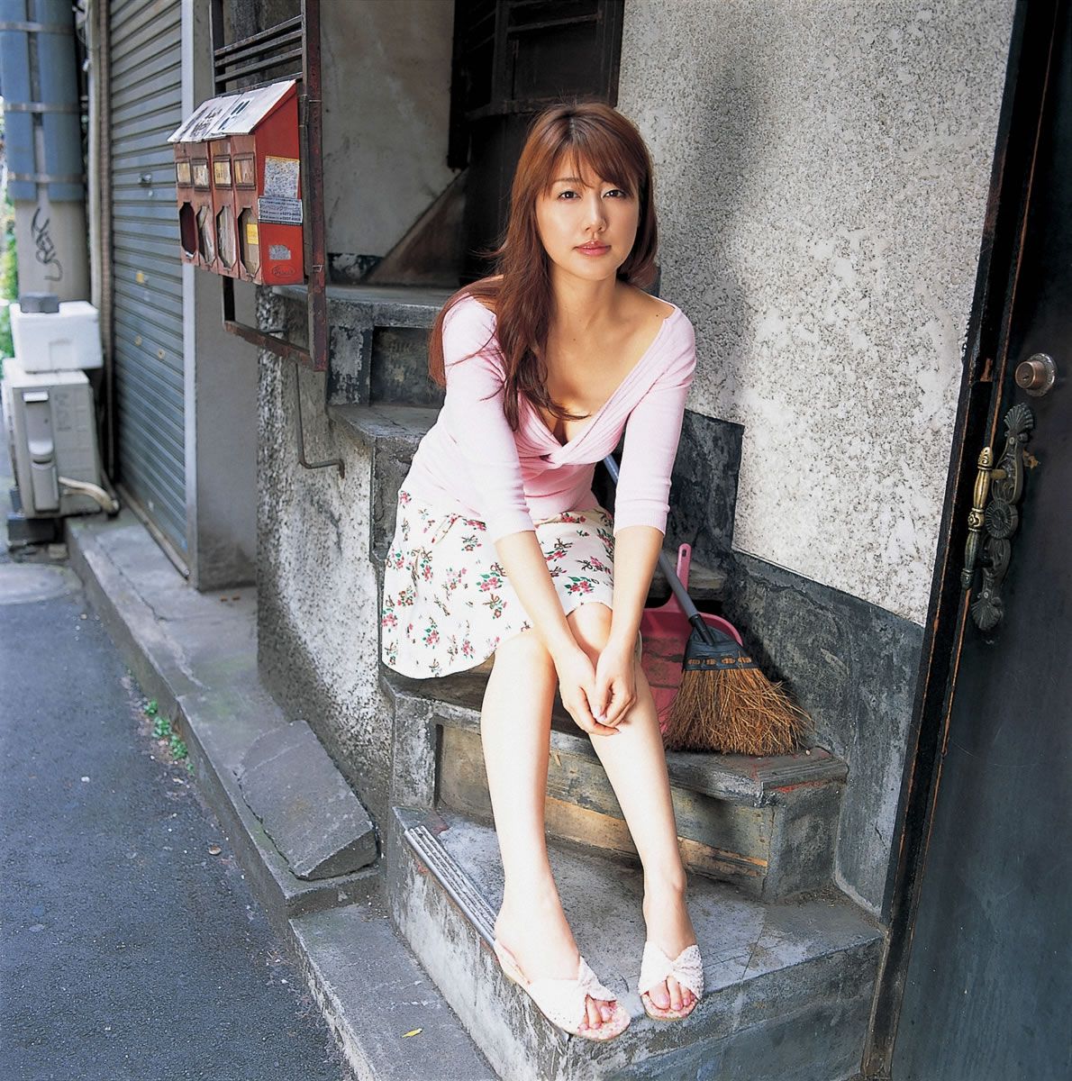[Wanibooks WBGC] 2010.05 No.71 Megumi Yasu 安めぐみ [216P]