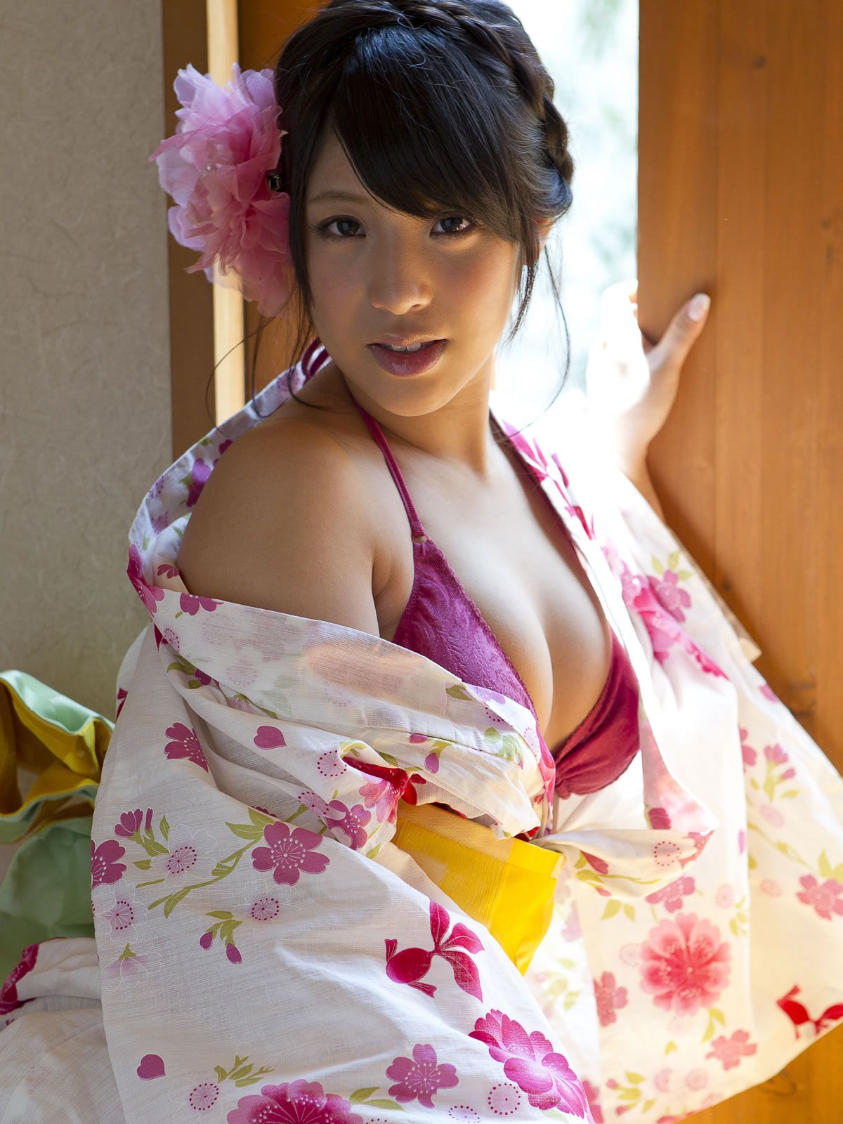 [Sabra] 2011.07.21 strictly GIRLS 田井中茉莉亜 [40P]