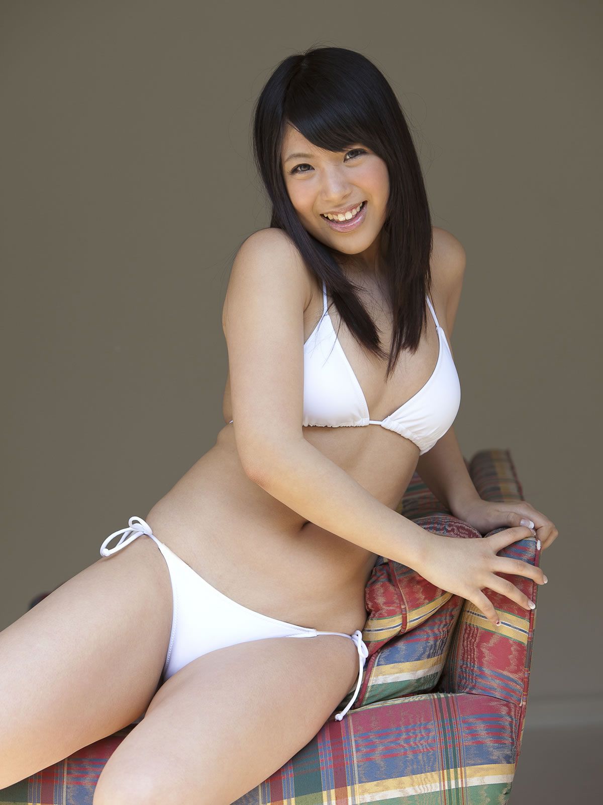 [Sabra] 2011.07.21 strictly GIRLS 田井中茉莉亜 [40P]