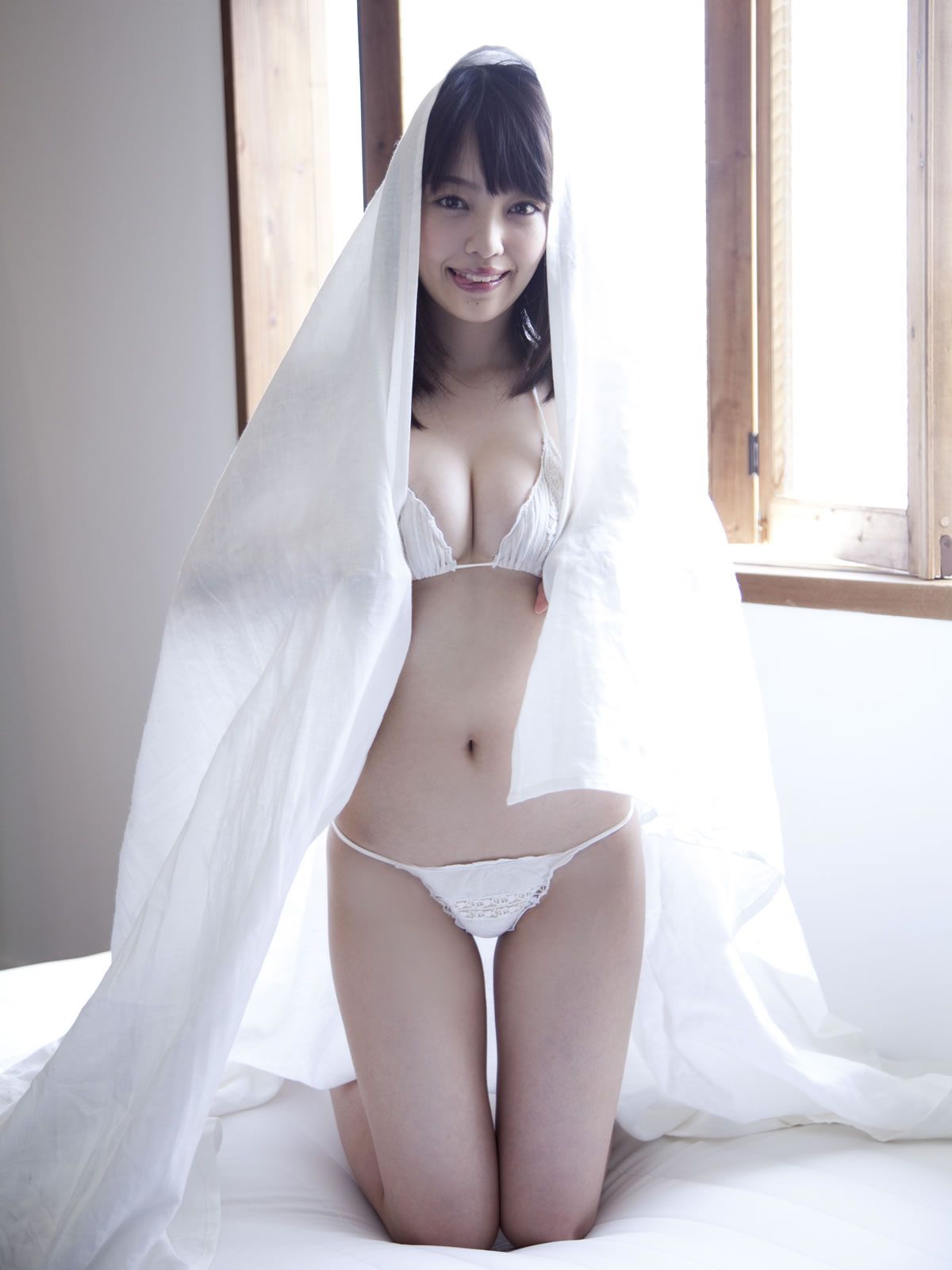 [Sabra] 2011.08.18 strictly GIRLS 安藤遙 [40P]