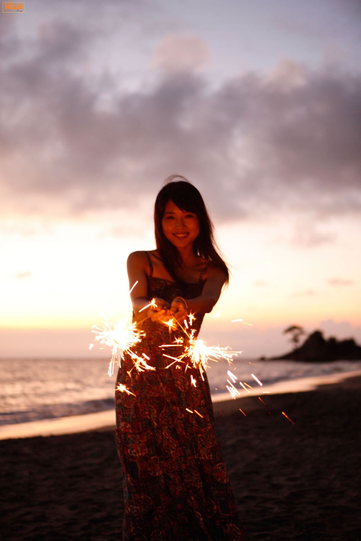 [BOMB.TV] 2011.11.01 GRAVURE Channel 2011年11月號 [203P]