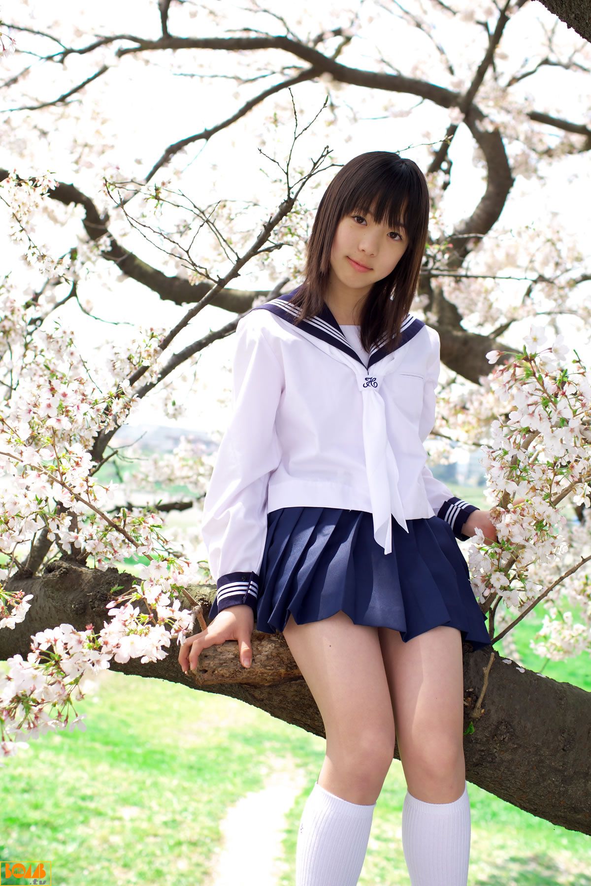 [Bomb.tv] 2008.08 Nanako Niimi [36P]