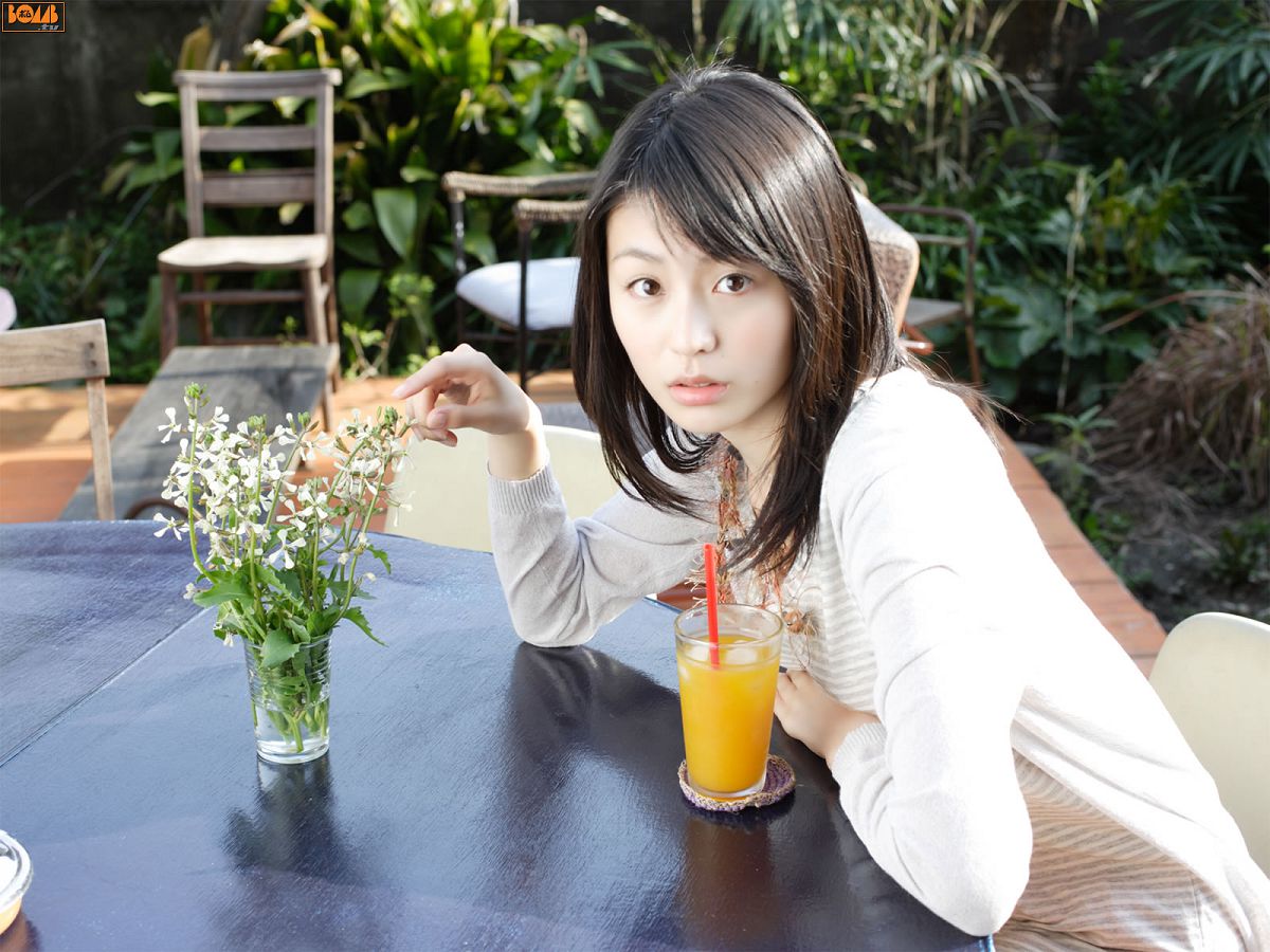 [Bomb.tv] 2008.08 Yuika Motokariya [34P]