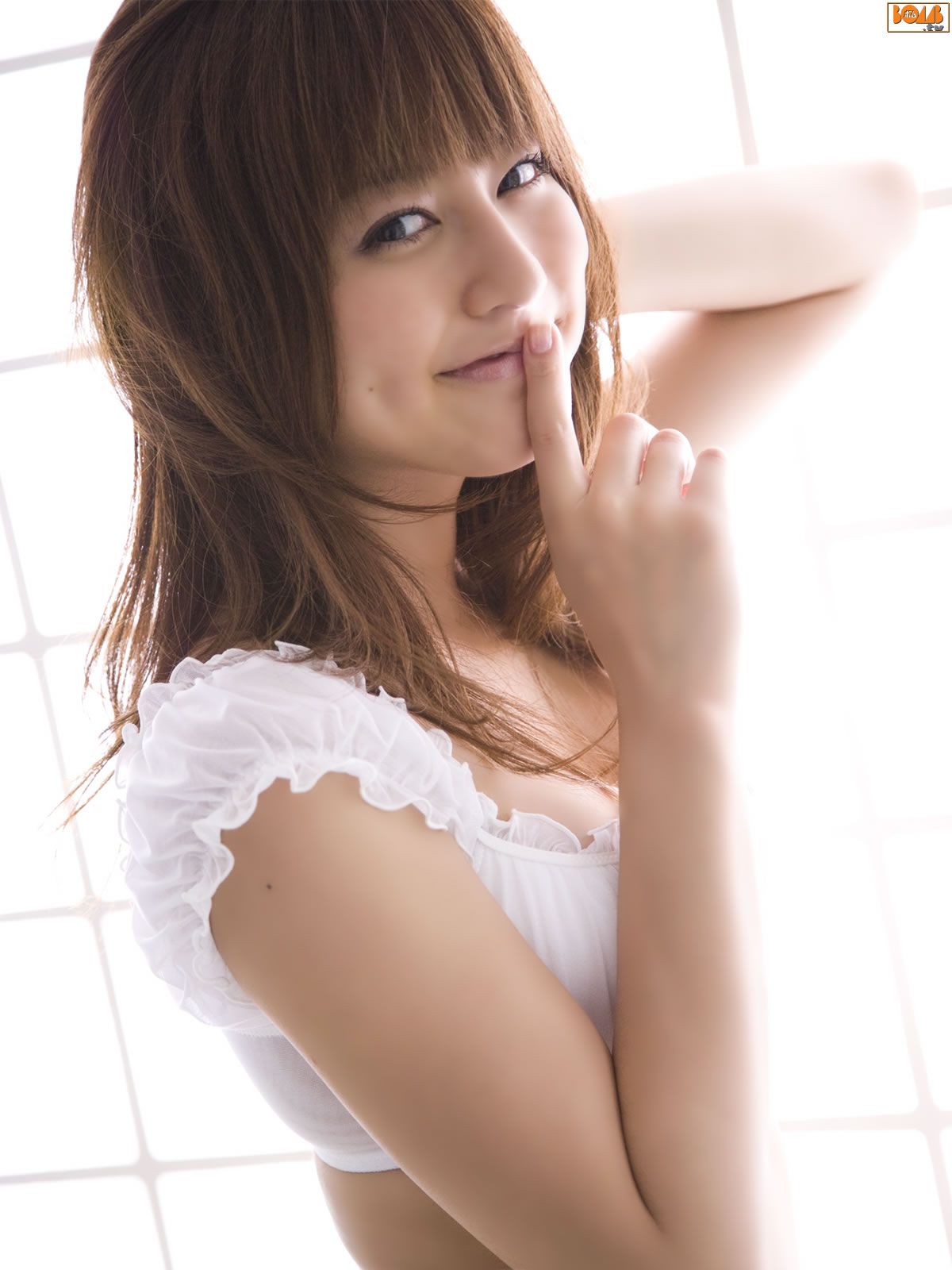 [Bomb.tv] 2008.08 Yumi Sugimoto 杉本有美 [52P]