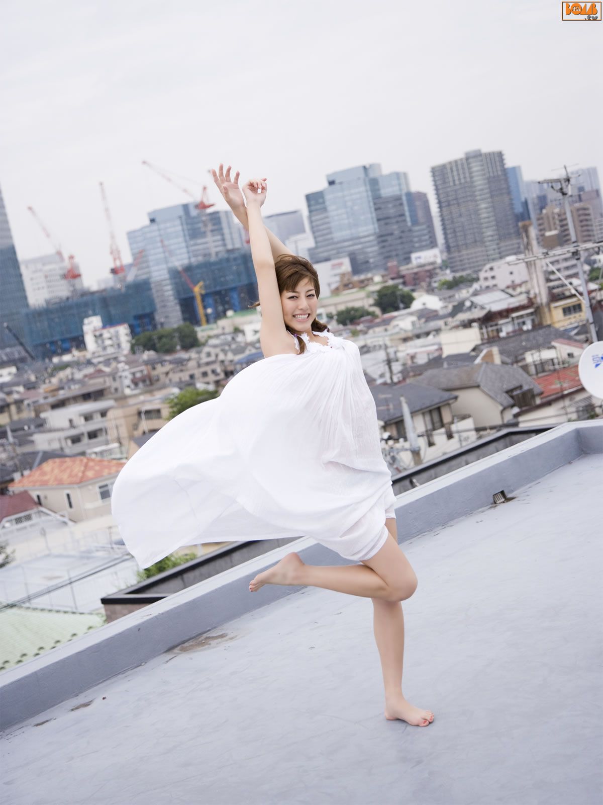 [Bomb.tv] 2008.08 Yumi Sugimoto 杉本有美 [52P]