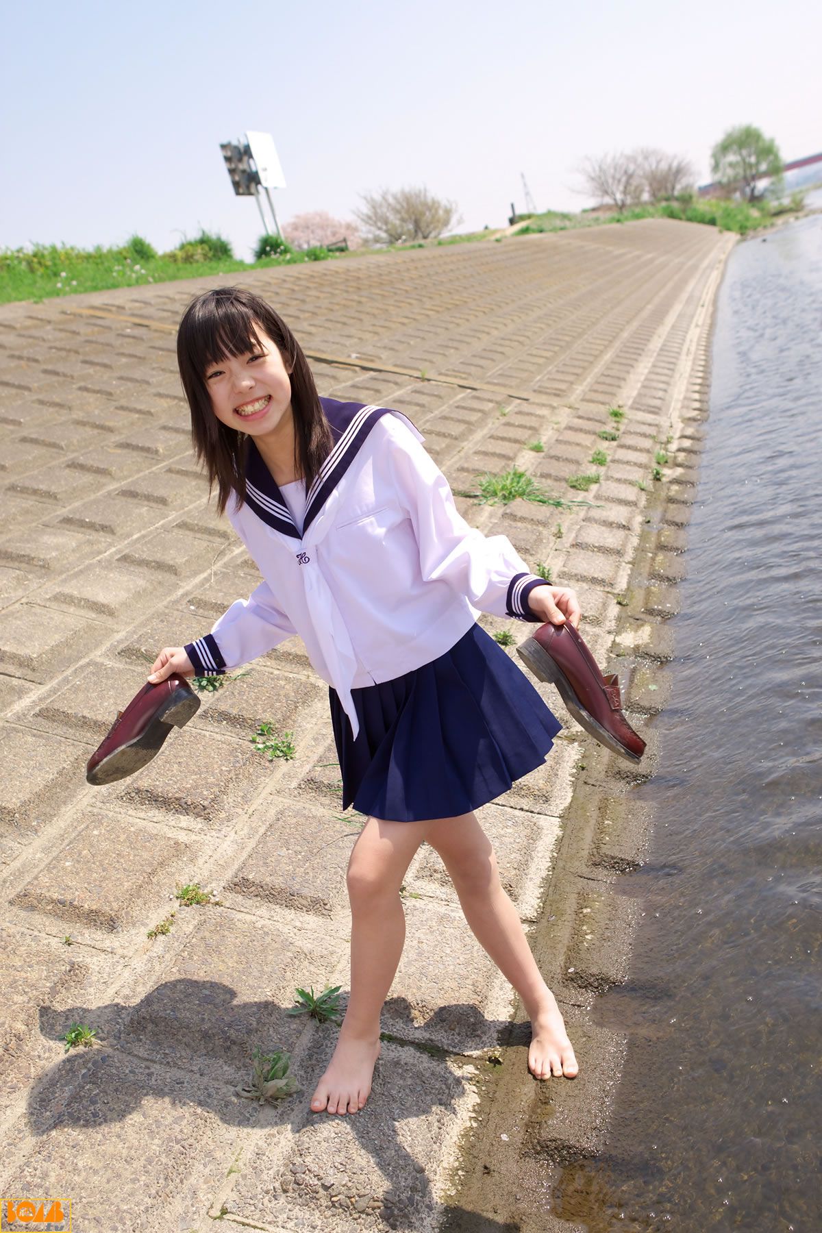 [Bomb.tv] 2008.09 Nanako Niimi [30P]